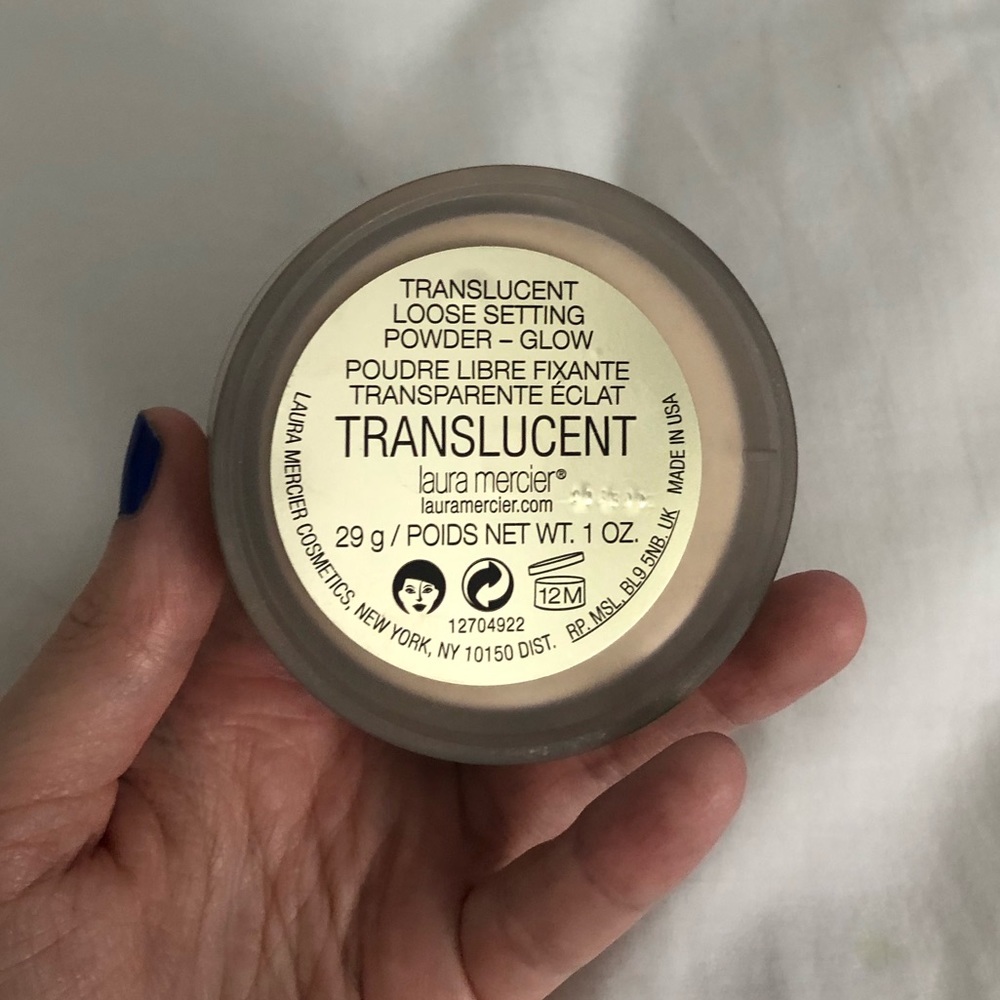 Laura Mercier Translucent Setting Powder - Picture 2 of 2